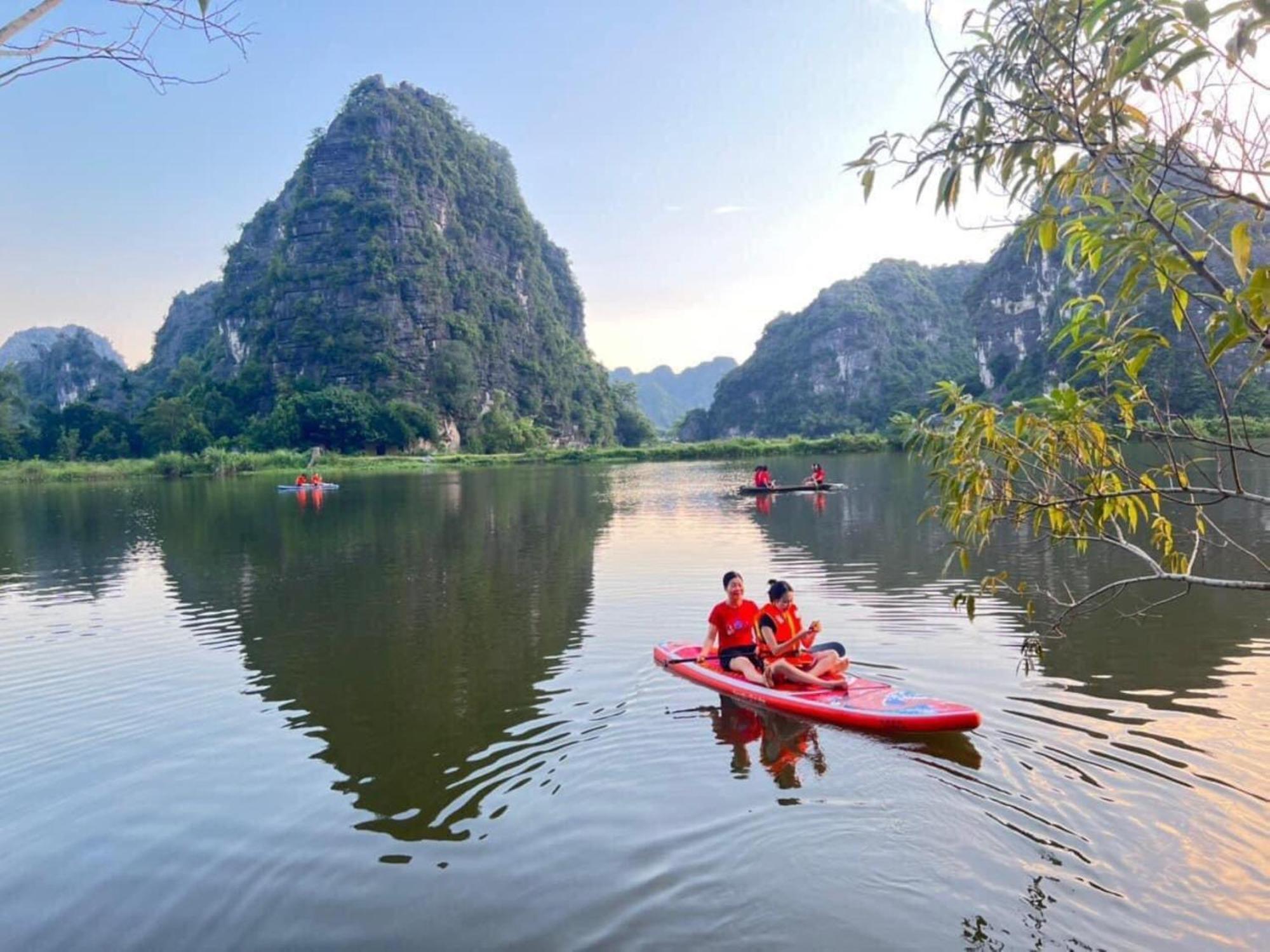 Xuan Son Lakeside Bungalow Ninh Binh Eksteriør bilde